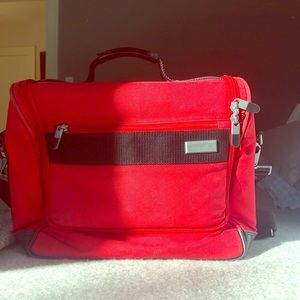 Briggs & Riley Red messenger bag